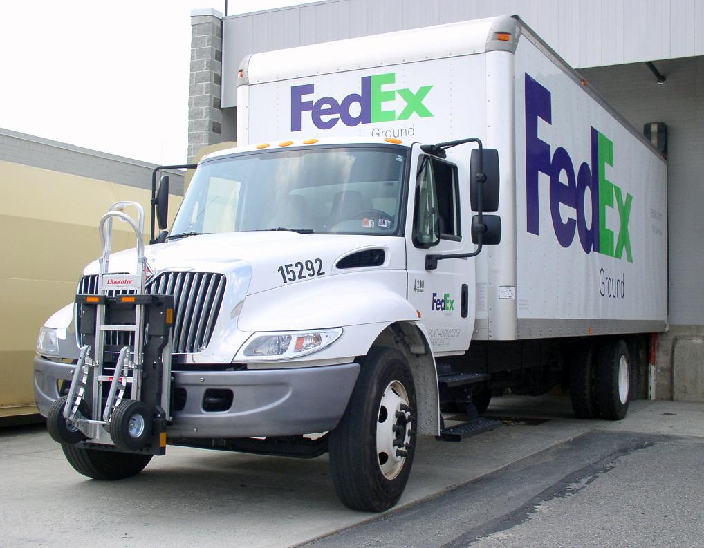 FedEx Navistar delivery truck